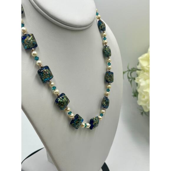 Murano Glass Necklace Sterling Silver Clasp Freshwater Pearls Blue
Gold Van Gogh - Picture 3 of 14